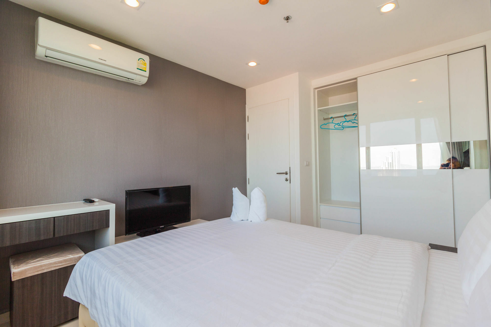 Vision Pratumnak By Pattaya Sunny Rentals Esterno foto